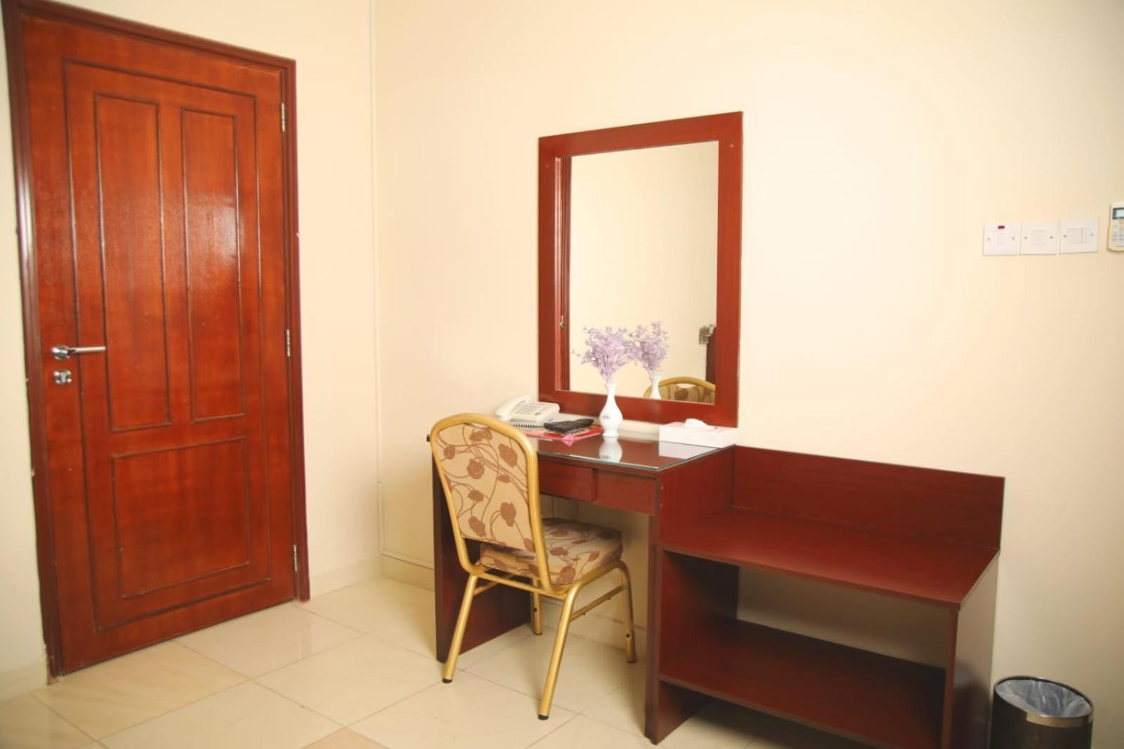 Hotel Al Ayjah Plaza 2*